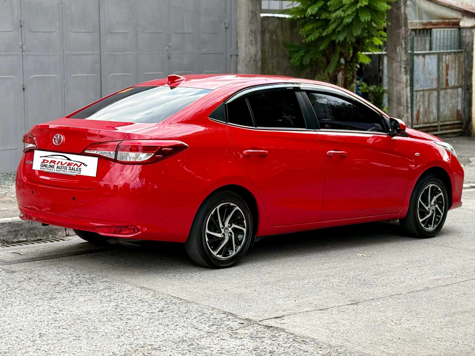 2025 TOYOTA VIOS XLE AT GAS (NJF7292) - Image 6