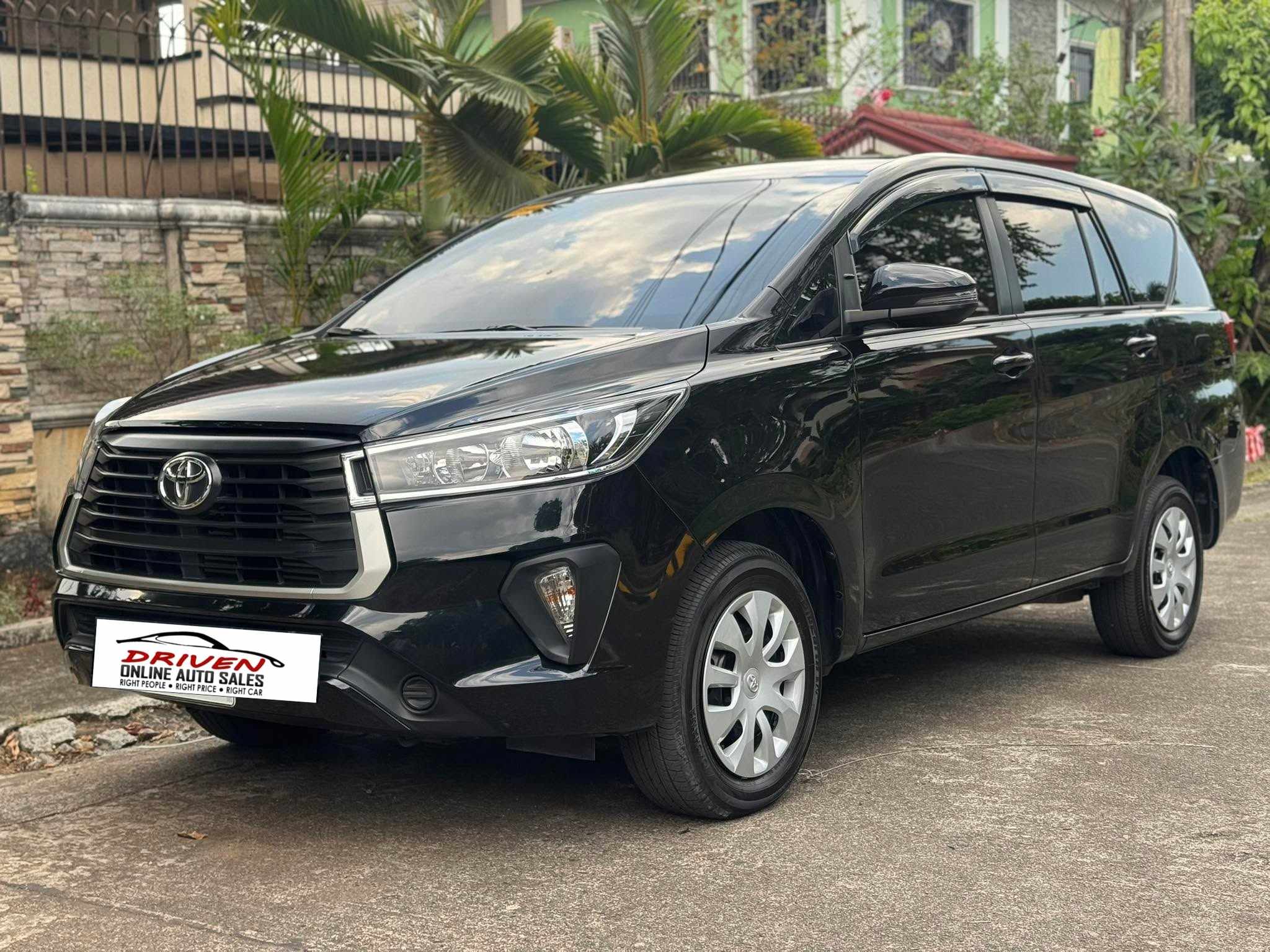 2024 TOYOTA INNOVA XE 2.8 AT DIESEL (NHN8023) - Image 2