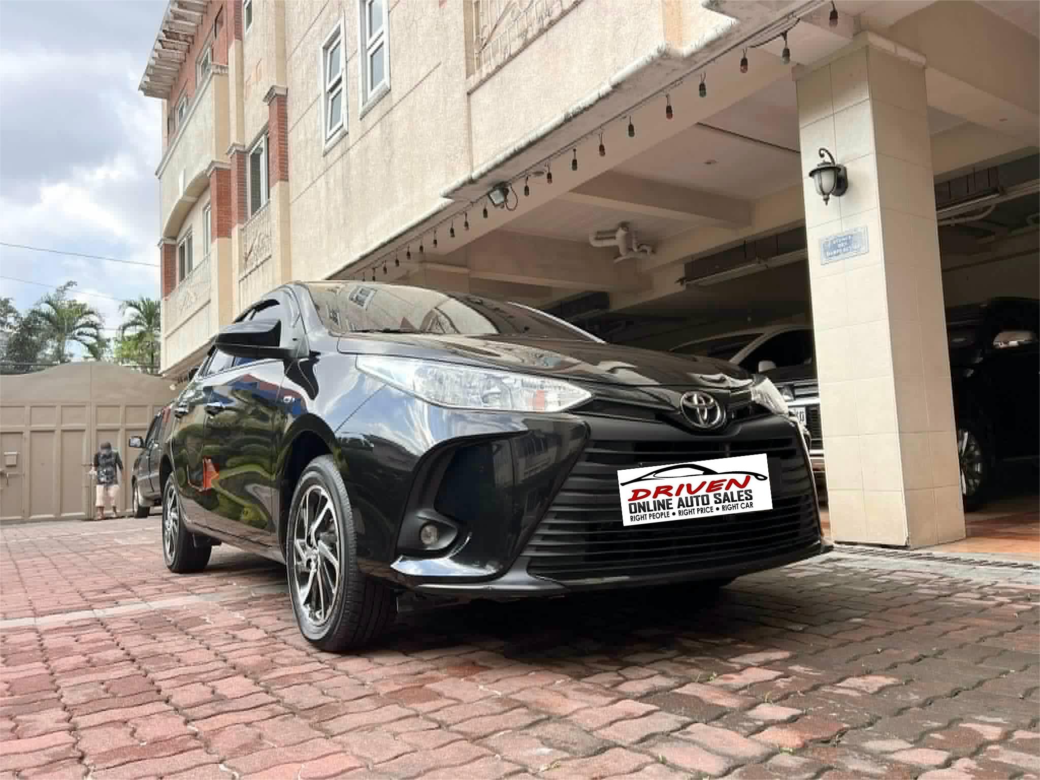 2025 TOYOTA VIOS XLE AT GAS - Image 3