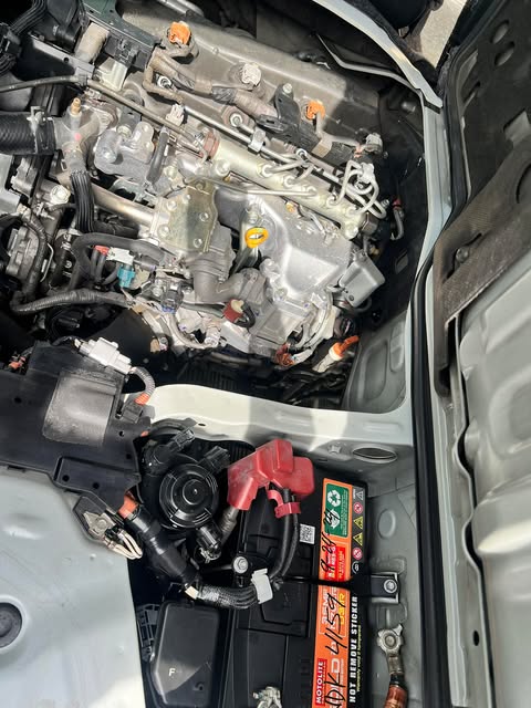 2019 TOYOTA HIACE SUPER GRANDIA 3.0 AT DIESEL (NDQ4159) - Image 7