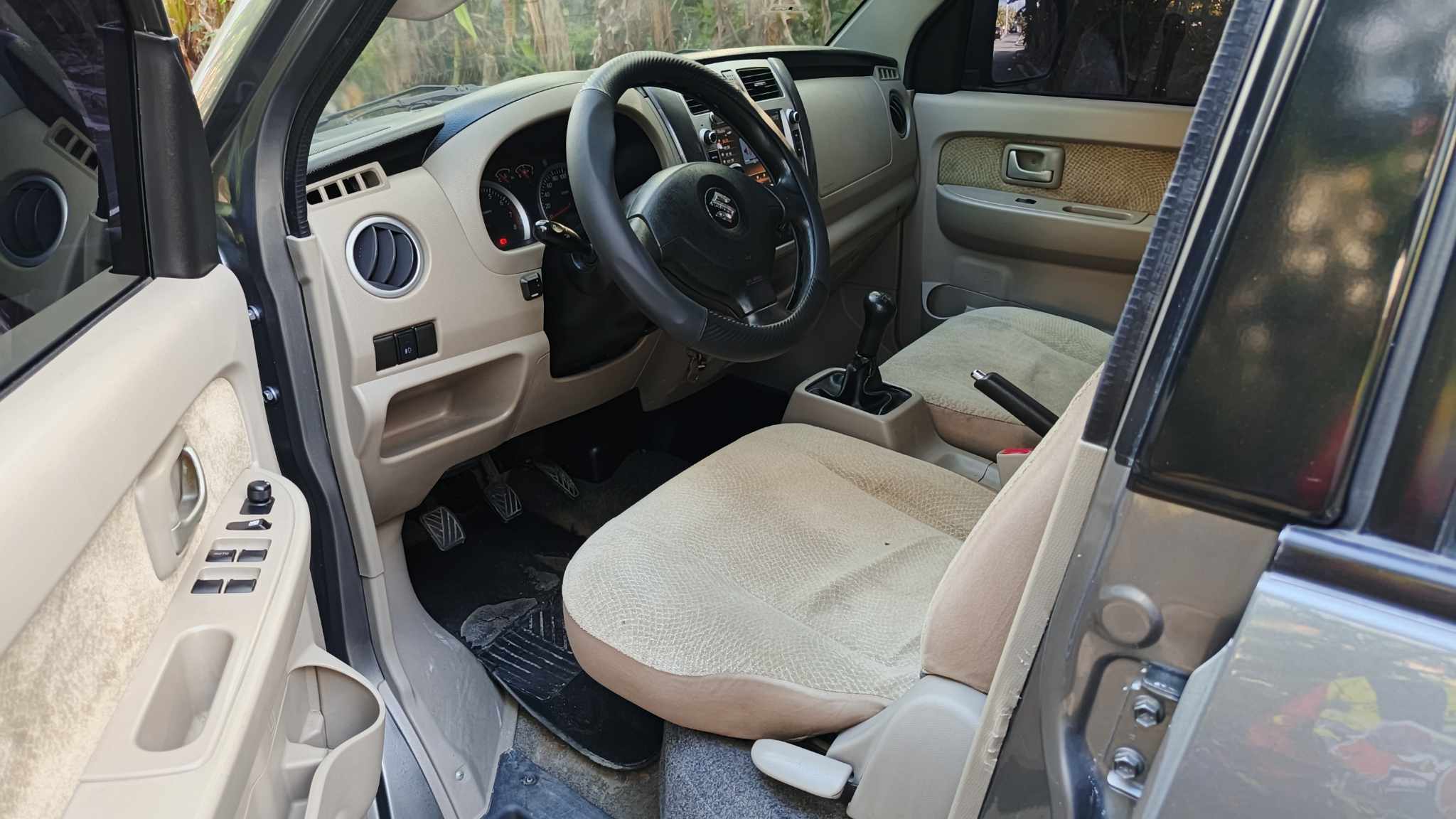 2018 SUZUKI APV GLX MT GAS - Image 2