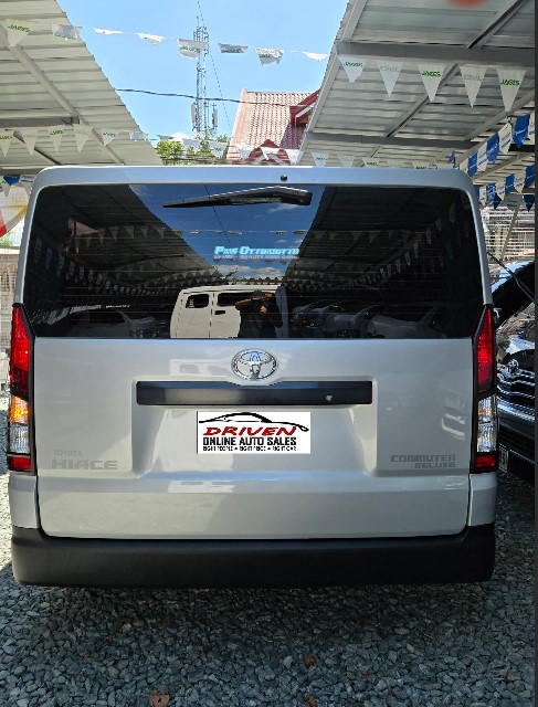 2020 TOYOTA HIACE COMMUTER DELUXE MT DIESEL  (NFX9070) - Image 2
