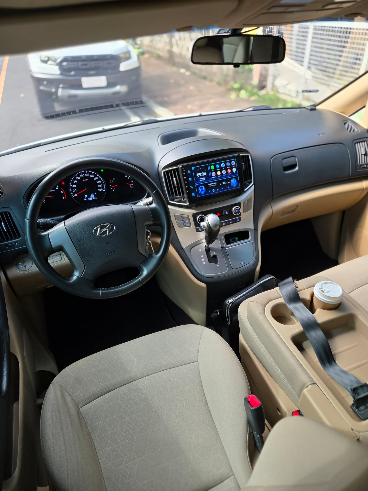 2019 HYUNDAI GRAND STAREX 2.5 CRDI AT DIESEL (NGA6014) - Image 6