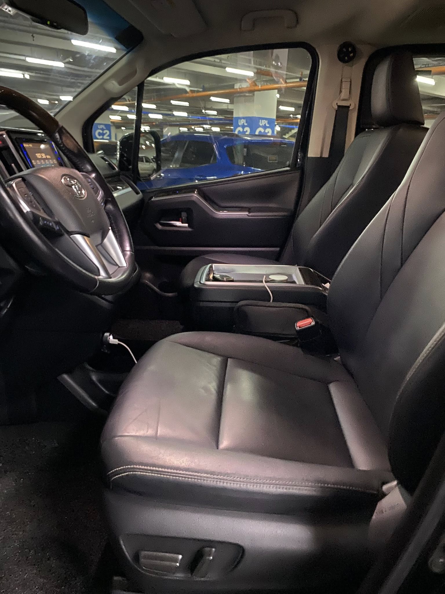 2021 TOYOTA HIACE SUPER GRANDIA ELITE 2.8L AT DIESEL (NDZ9680) - Image 7