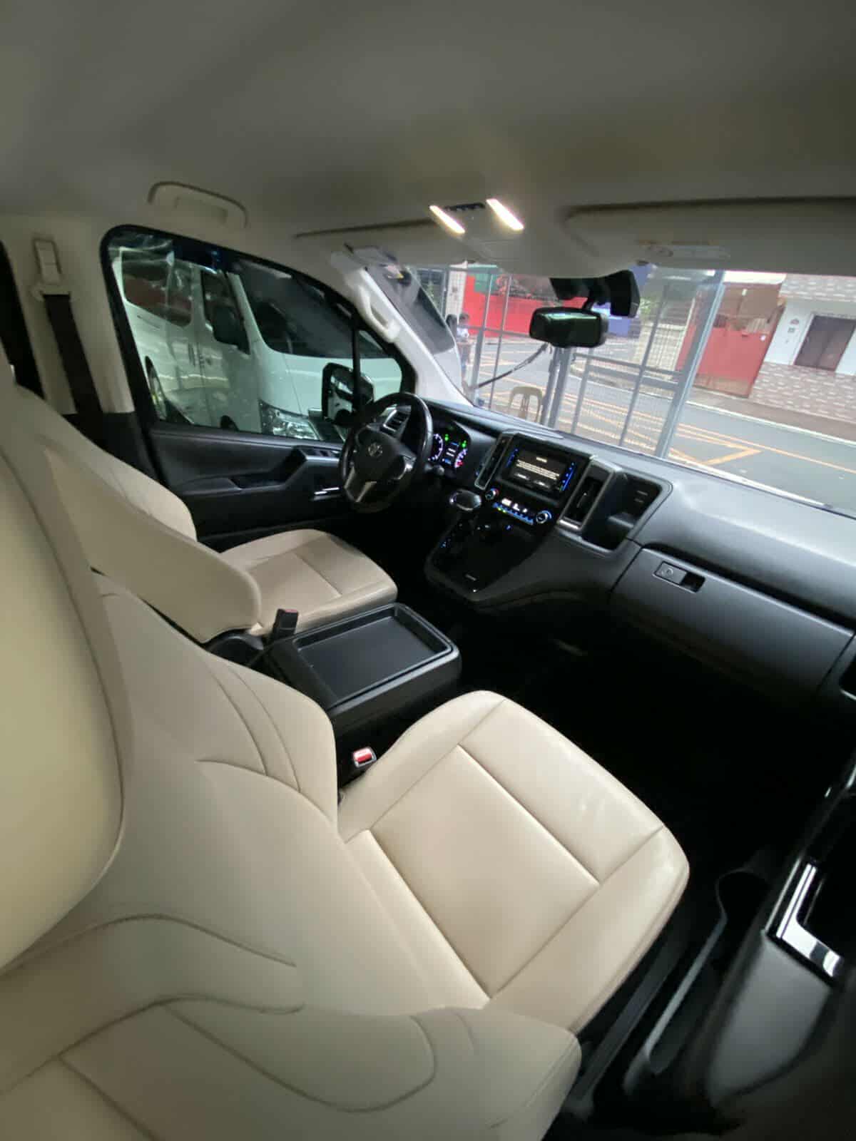 2020 TOYOTA HIACE SUPER GRANDIA 2.8L AT DIESEL (NES2167) - Image 6