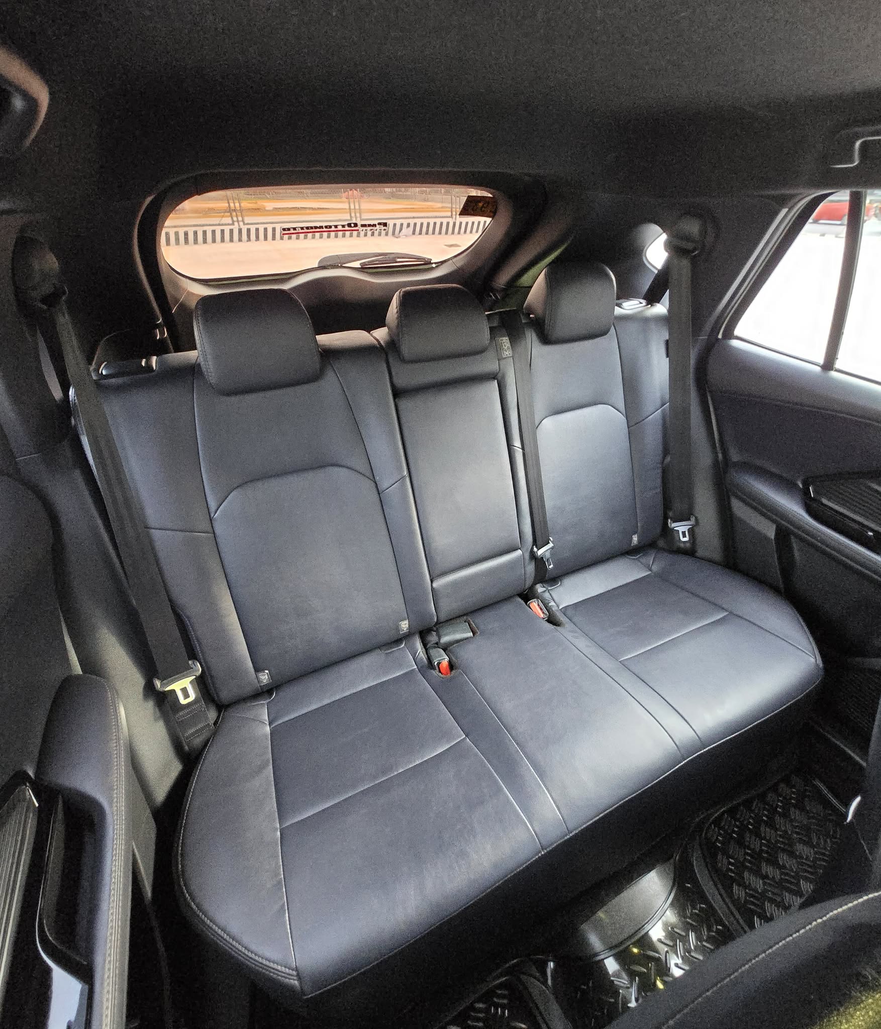 2023 TOYOTA YARIS CROSS V 1.5L CVT AT GAS (NIT6077) - Image 6