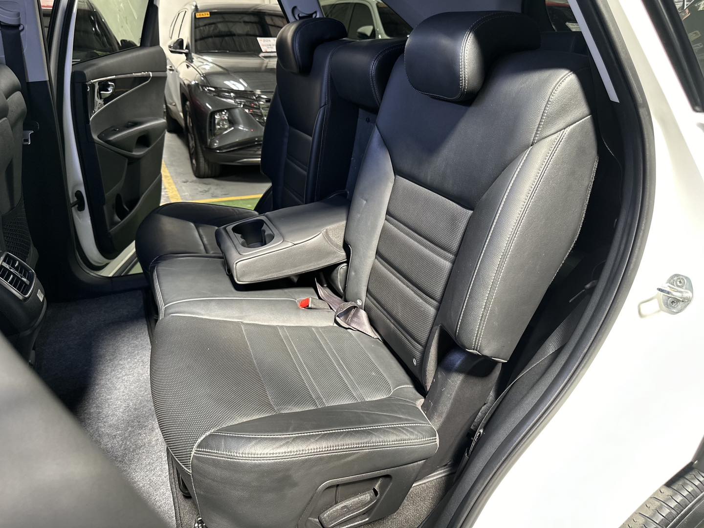 2019 KIA SORENTO 2.2 EX AT DIESEL - Image 7