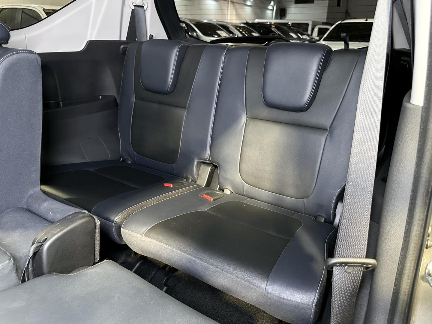 2025 MITSUBISHI XPANDER CROSS 1.5 AT GAS - Image 2