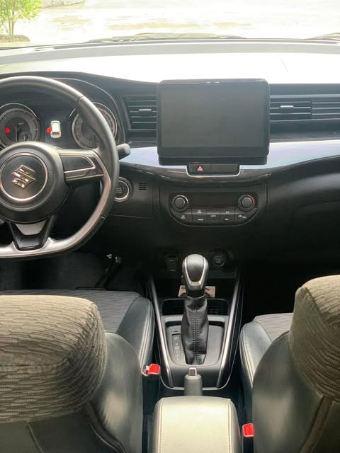 2023 SUZUKI XL7 GLX AT GAS - Image 3