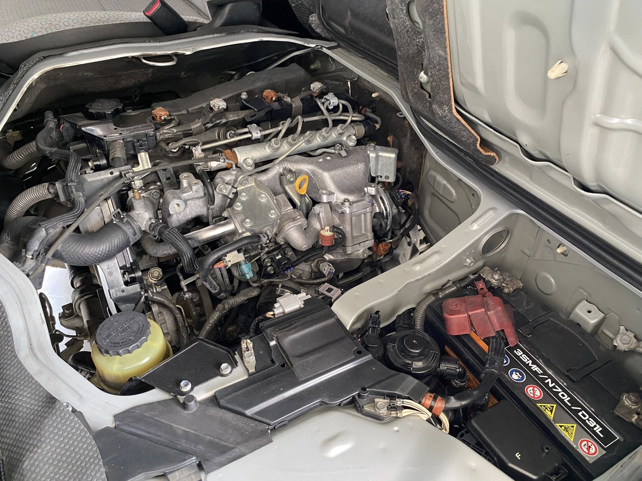 2016 TOYOTA HIACE GL GRANDIA 3.0 MT DIESEL (NCD7681) - Image 8