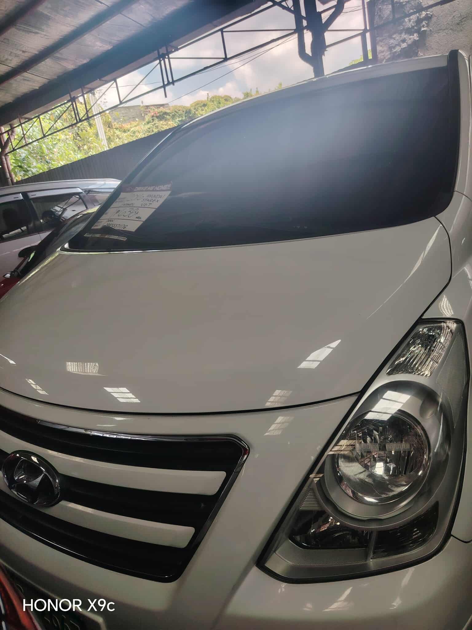 2016 HYUNDAI STAREX VGT AT DIESEL - Image 1
