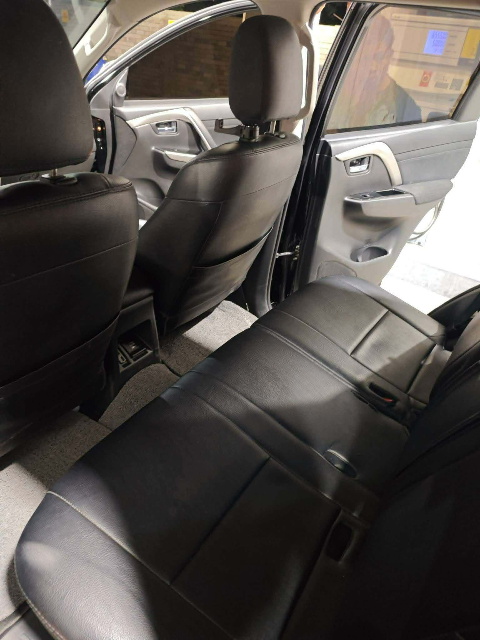 2021 MITSUBISHI MONTERO GLS AT DIESEL - Image 4