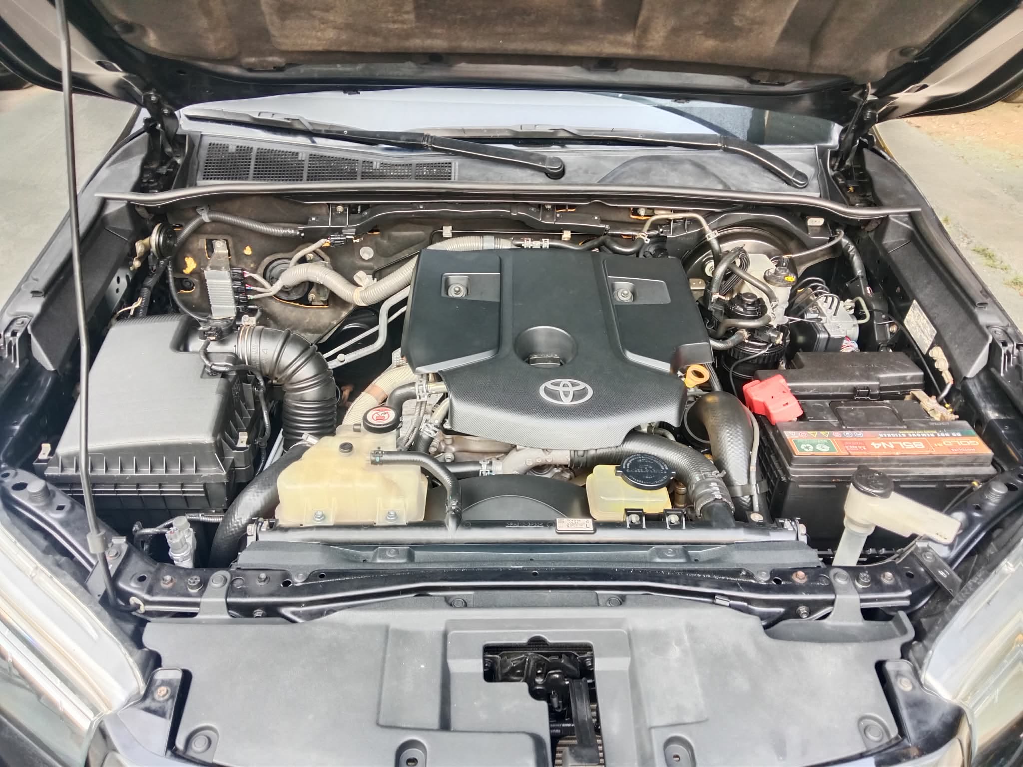 2019 TOYOTA HILUX CONQUEST 4x4 AT DIESEL - Image 7