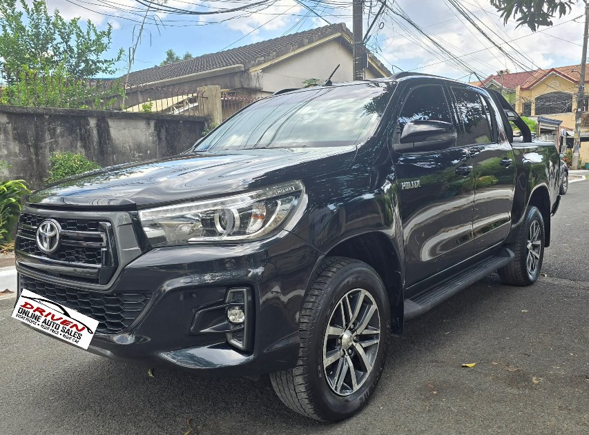 2019 TOYOTA HILUX CONQUEST 4x4 AT DIESEL - Image 8