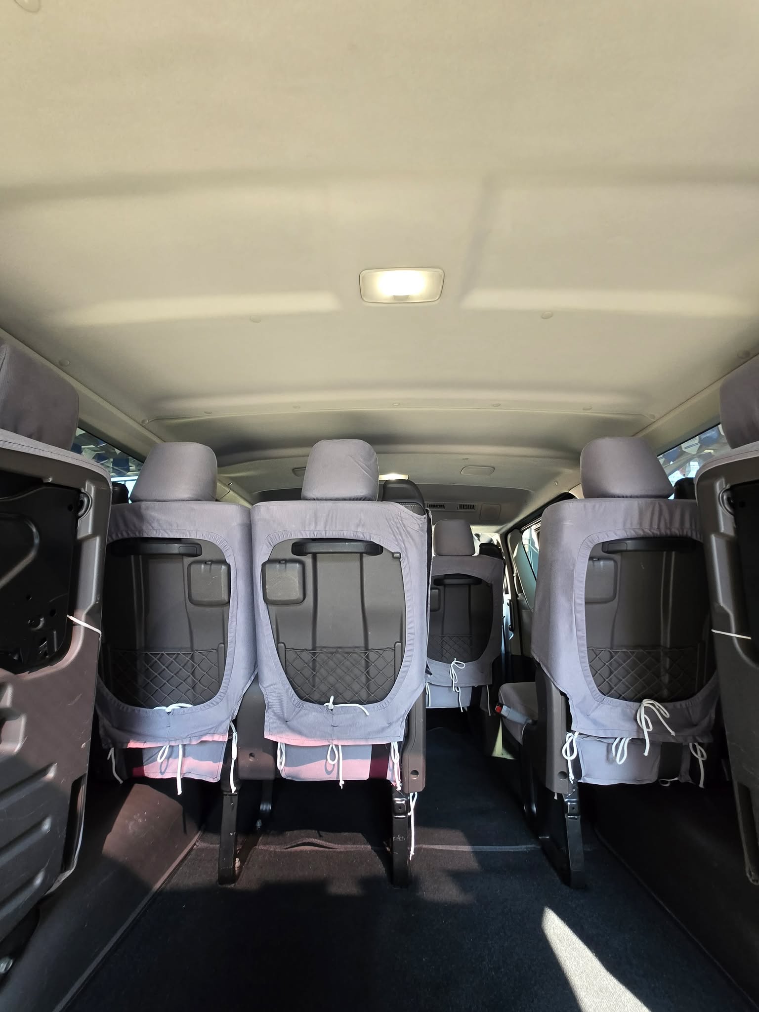 2019 TOYOTA HIACE GL GRANDIA AT DIESEL (NEA1152) - Image 8
