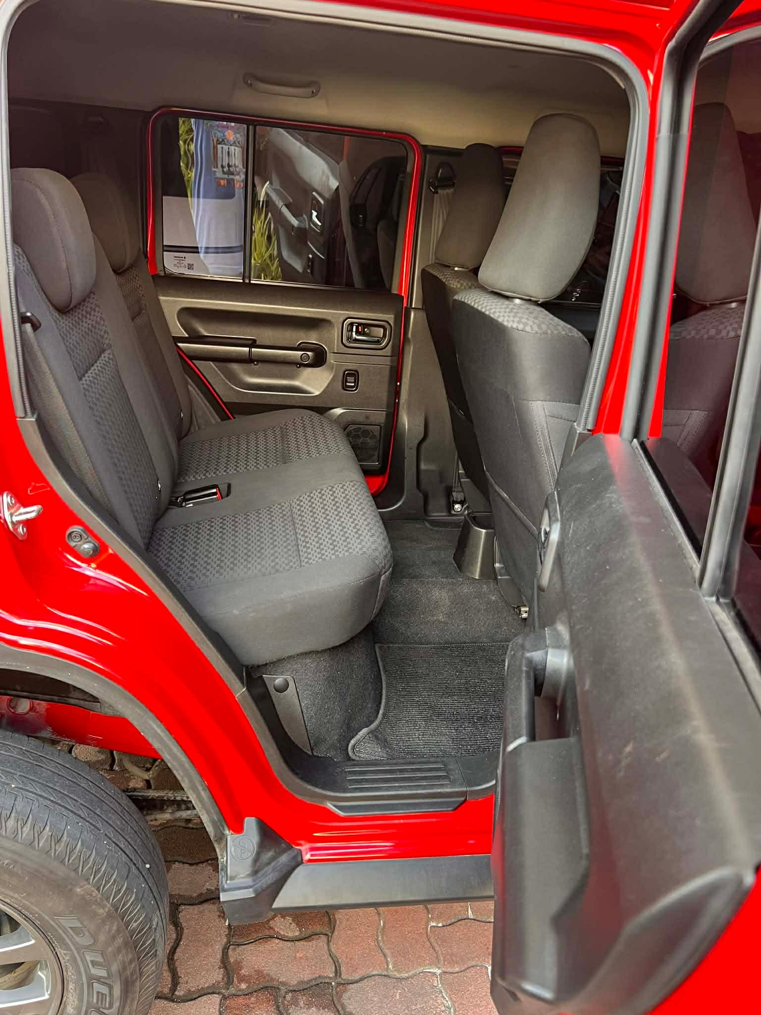 2024 SUZUKI JIMNY GLX 4X4 AT GAS - Image 6