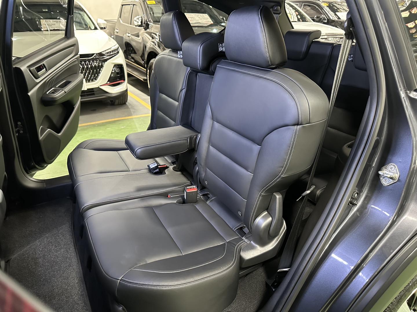 2023 HONDA  BR-V 1.5 VX AT GAS - Image 2