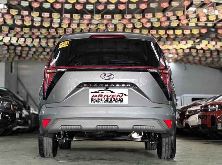 2025 HYUNDAI STARGAZER GLS PREMIUM AT GAS - Image 8