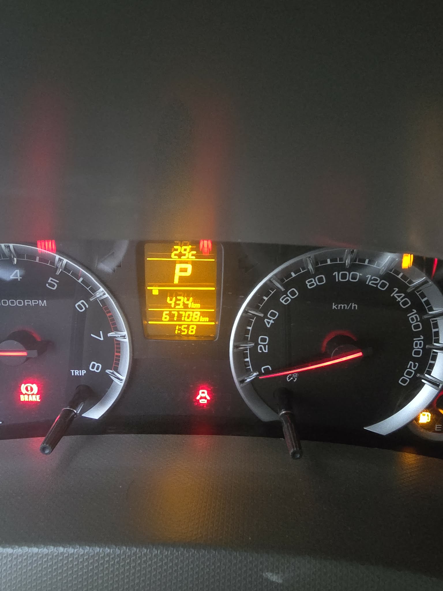 2018 SUZUKI ERTIGA GLX AT GAS - Image 3