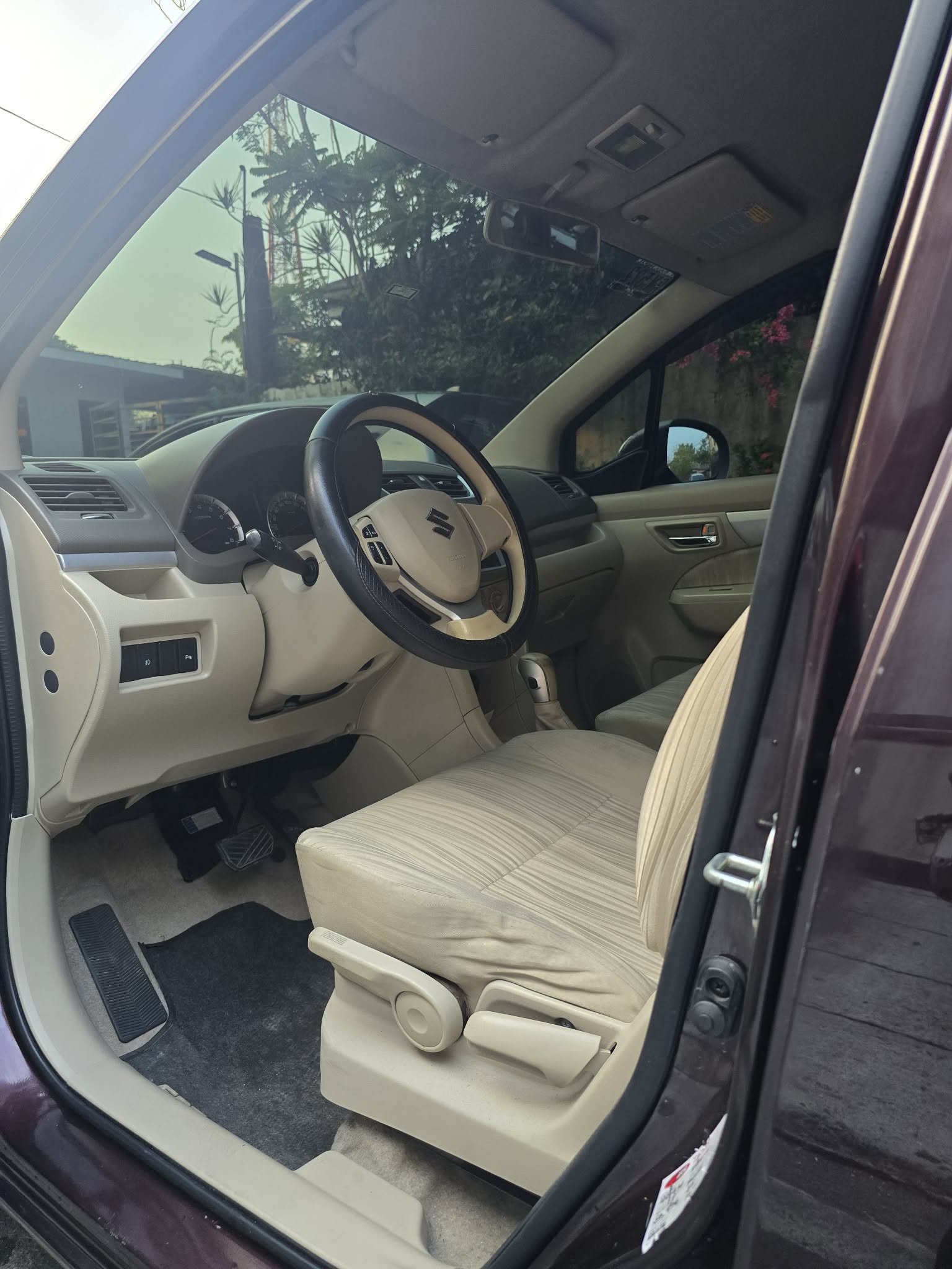2018 SUZUKI ERTIGA GLX AT GAS - Image 8