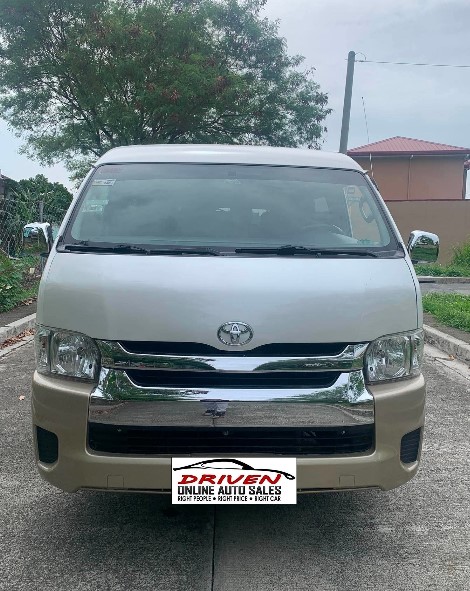 2017 TOYOTA HIACE GL GRANDIA AT DIESEL - Image 1