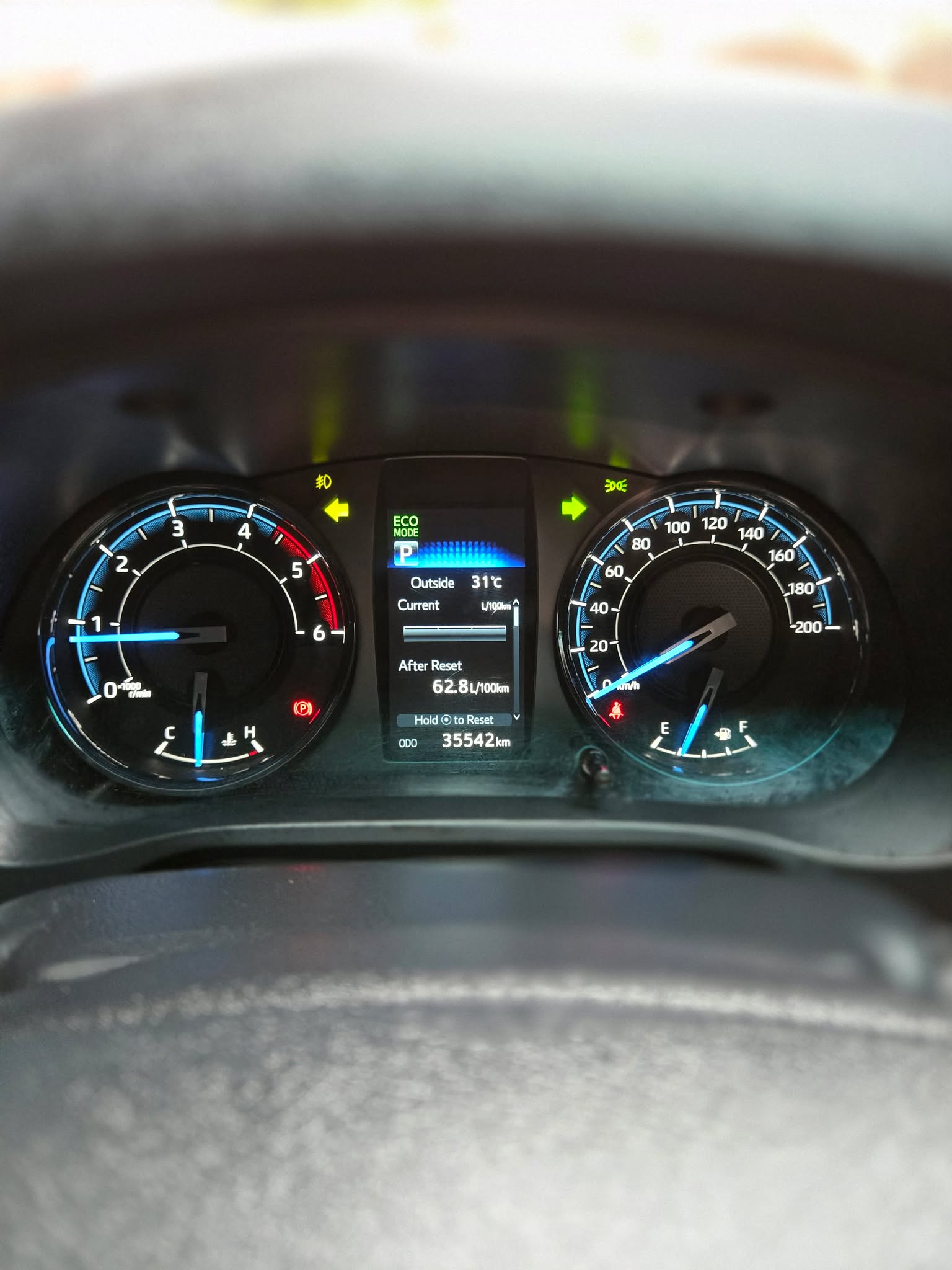 2021 TOYOTA HILUX CONQUEST V 2.4L 4X4 AT DIESEL  (NEL4783) - Image 4