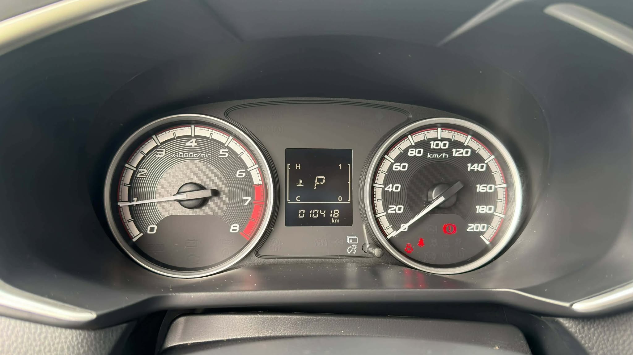 2025 MITSUBISHI XPANDER GLX AT GAS (NKQ6384) - Image 2