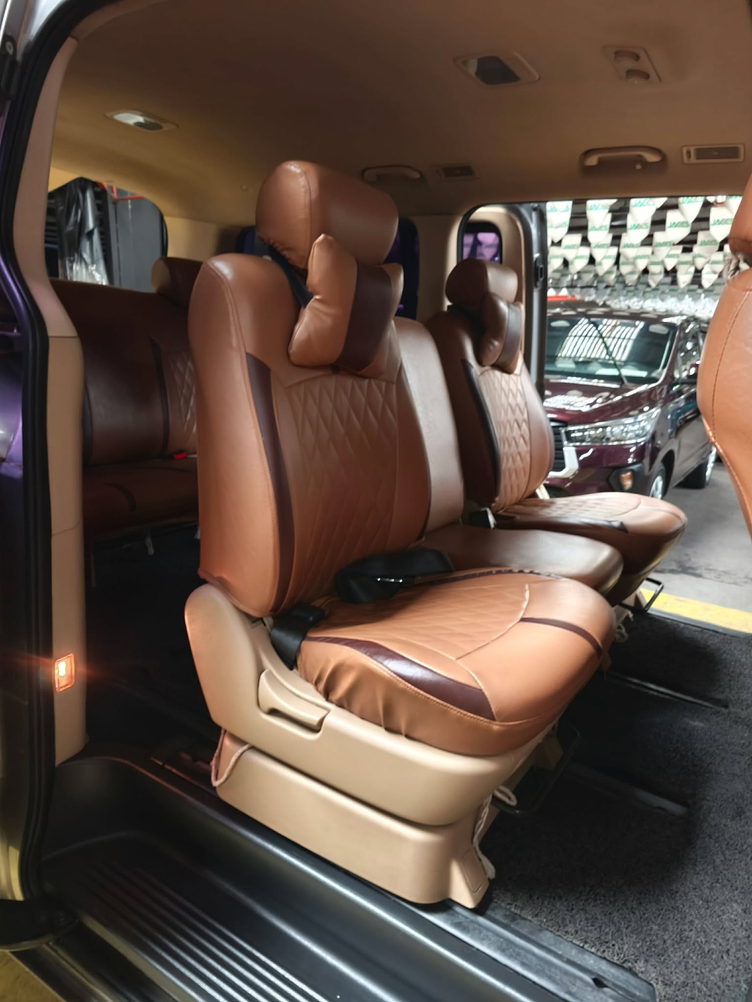 2017 HYUNDAI GRAND STAREX 2 AT DIESEL (DAB2907) - Image 4