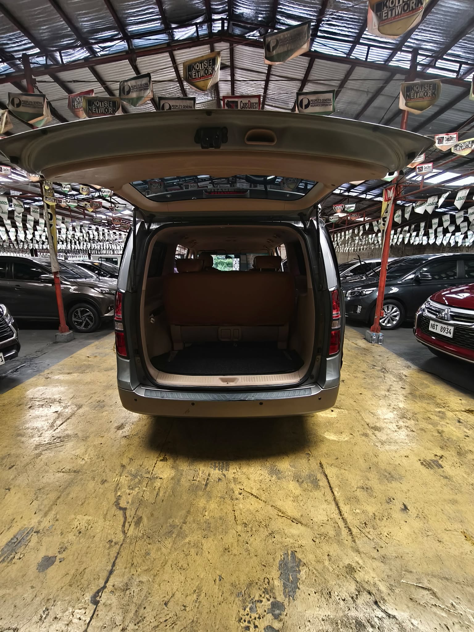 2017 HYUNDAI GRAND STAREX 2 AT DIESEL (DAB2907) - Image 5