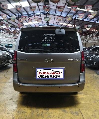 2017 HYUNDAI GRAND STAREX 2 AT DIESEL (DAB2907) - Image 6
