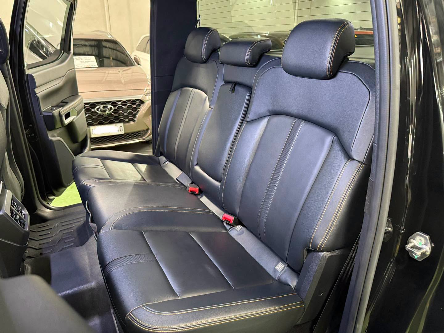 2023 FORD RANGER WILDTRAK 4X4 (LOADED) AT DIESEL - Image 5