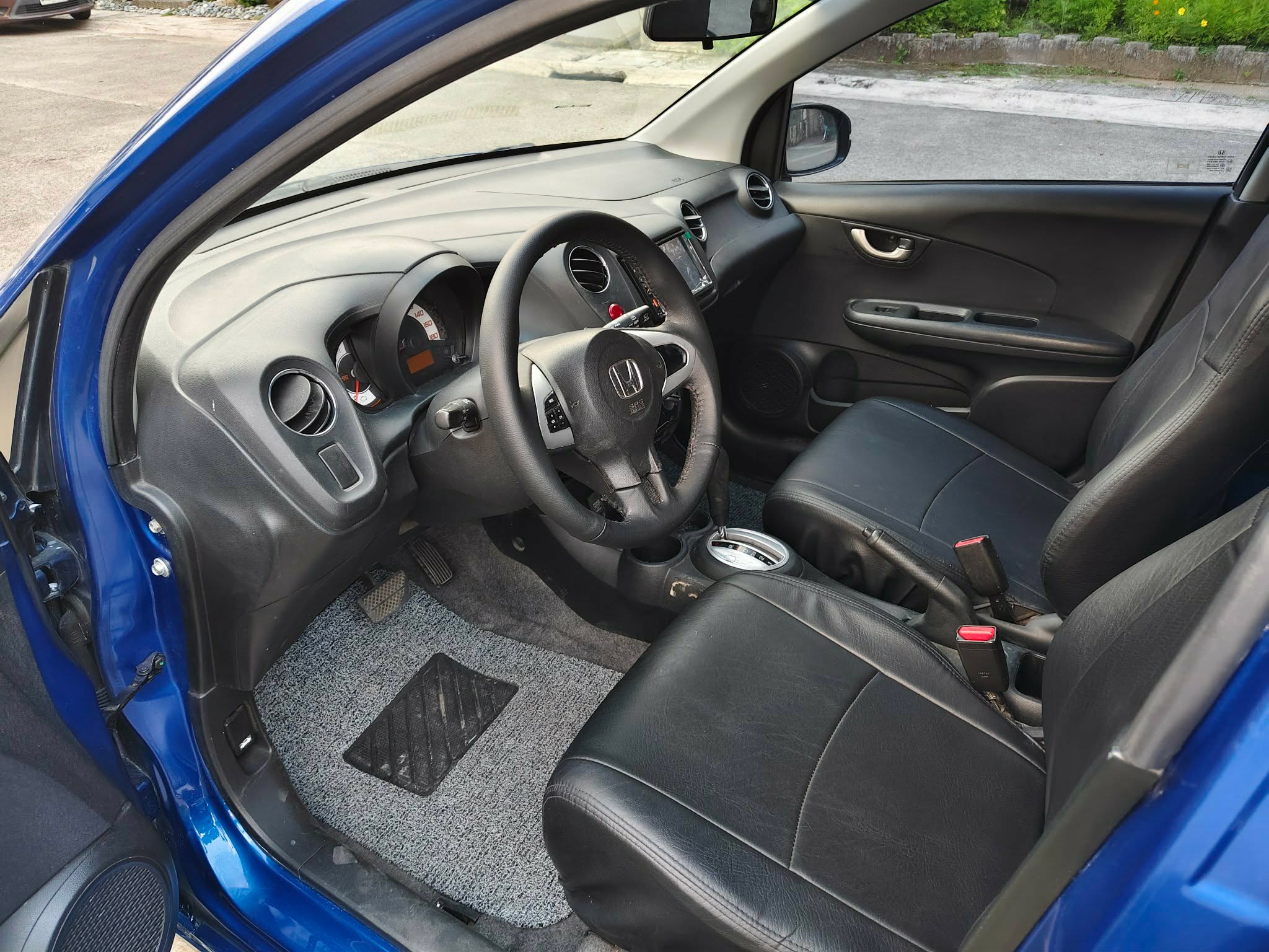2015 HONDA BRIO V AT GAS (ACA5190) CASHBASIS ONLY - Image 5