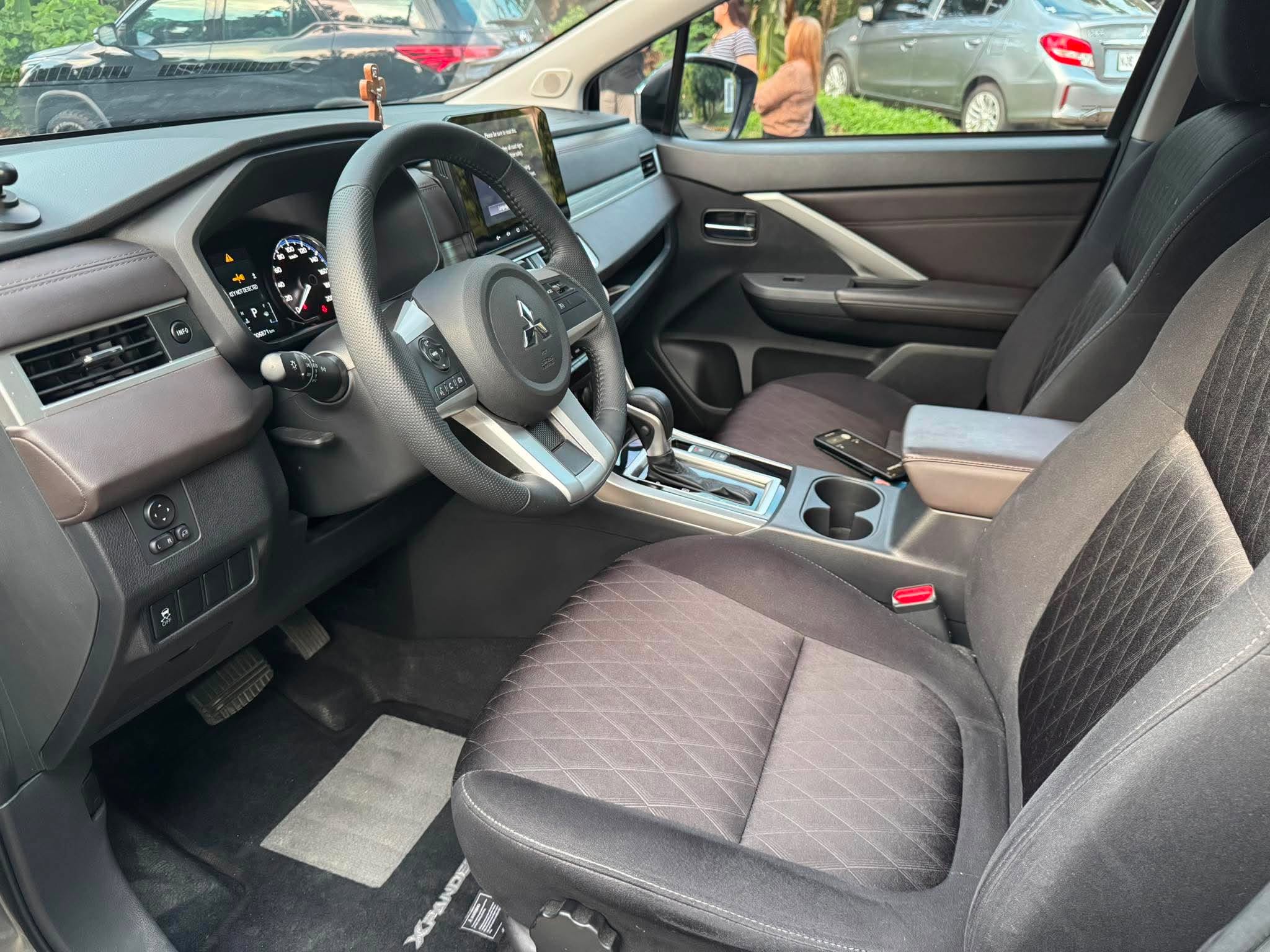 2025 MITSUBISHI XPANDER GLS AT GAS (NJQ5087) - Image 5