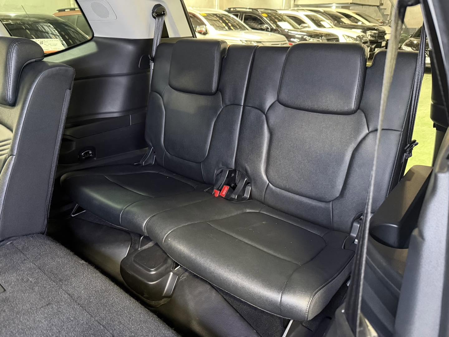 2024 FORD EVEREST 2.0 TURBO TREND 4x2 AT DIESEL - Image 3