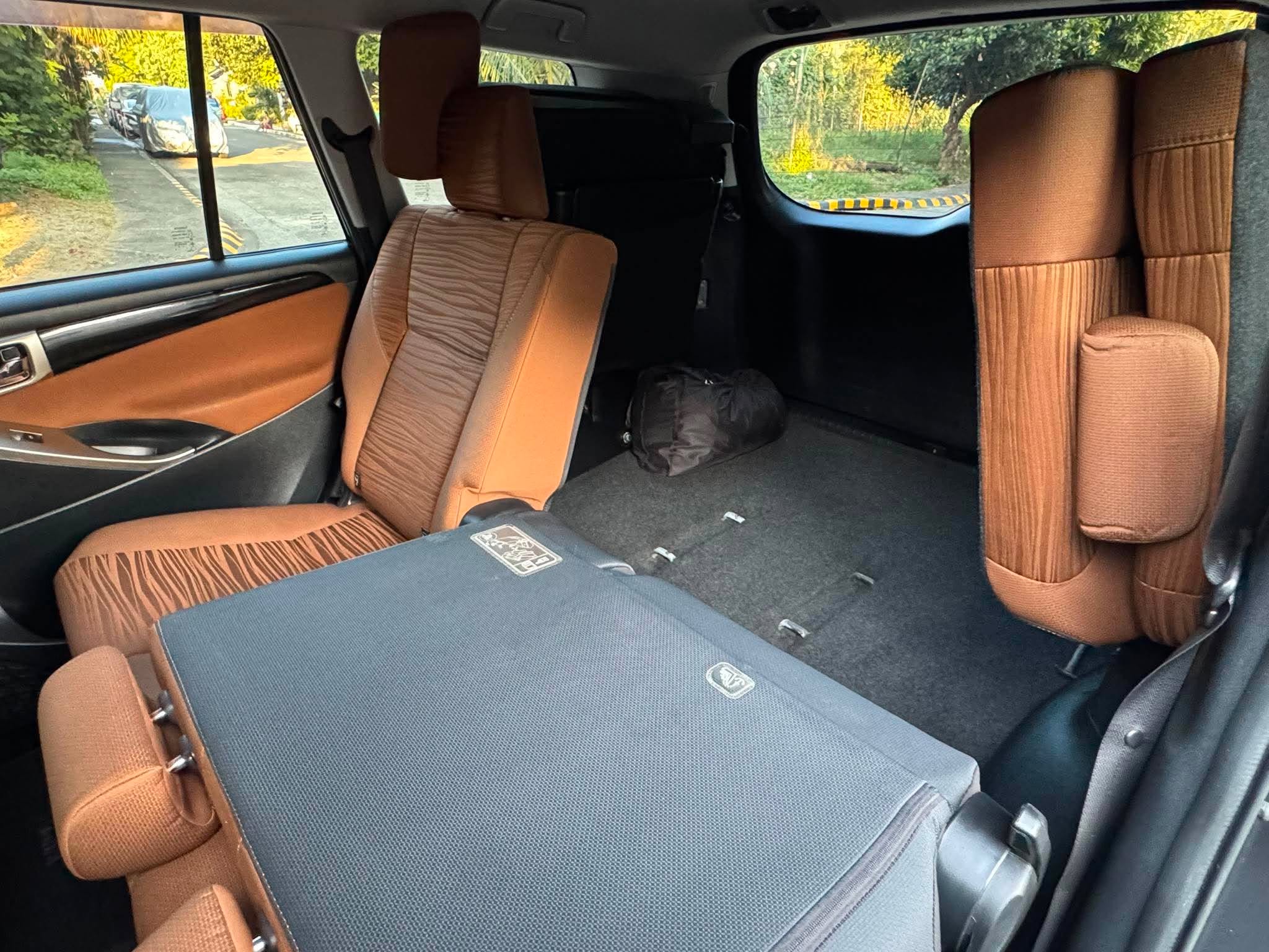 2017 TOYOTA INNOVA G AT DIESEL (DAB5972) - Image 6