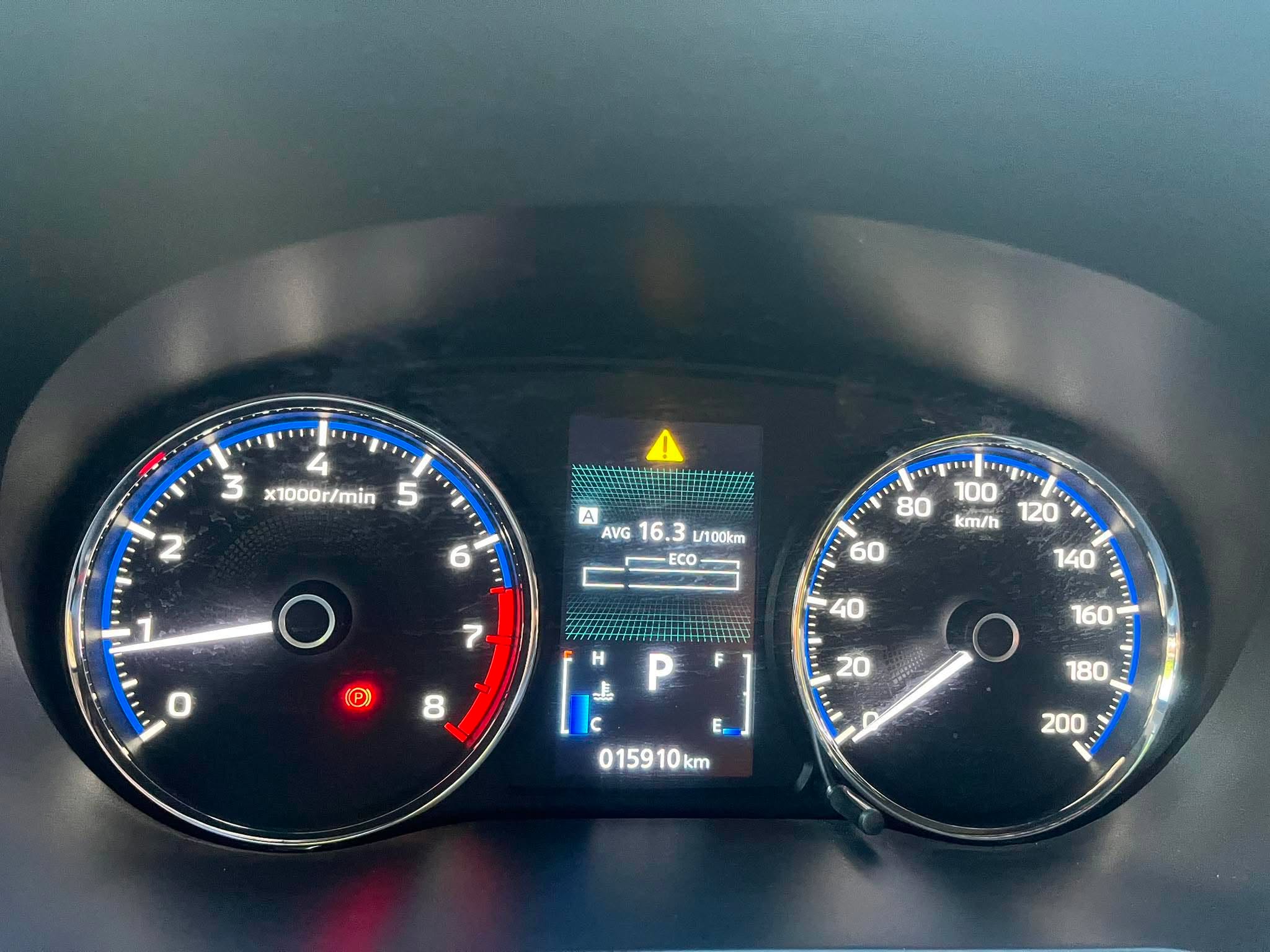2025 MITSUBISHI XPANDER GLS AT GAS (NJK5192) - Image 4