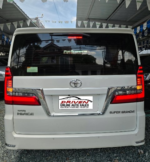2020 TOYOTA HIACE SUPER GRANDIA  2.8 AT DIESEL (DAZ2992) - Image 7