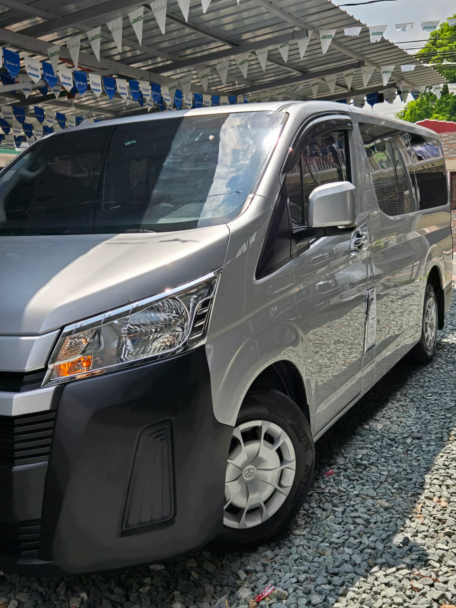 2021 TOYOTA HIACE COMMUTER DELUXE 2.8 MANUAL DIESEL (NFC1213) - Image 7
