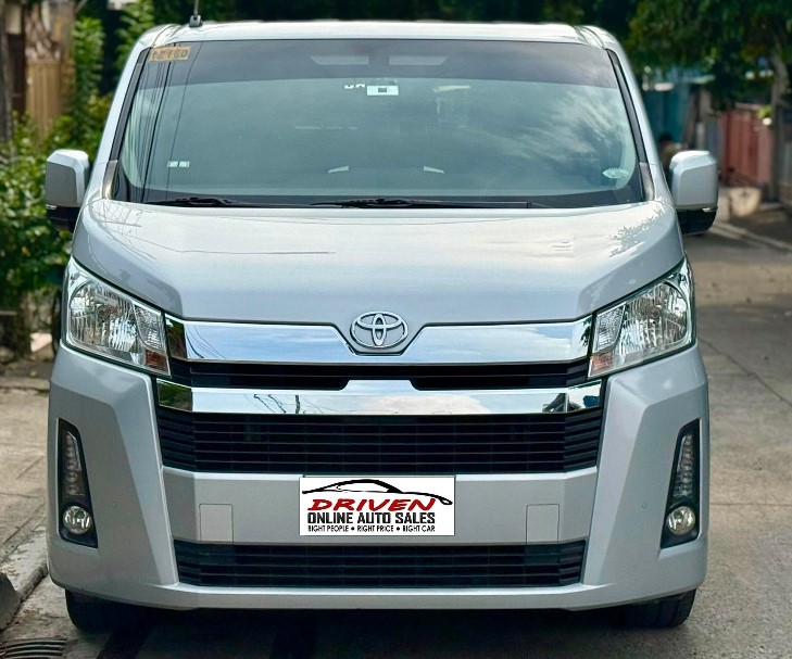 2019 TOYOTA HIACE GL GRANDIA 2.8 NEW LOOK MANUAL DIESEL (NDK3615) - Image 1