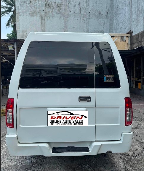 2017 MITSUBISHI XV EXCEED VAN DUAL AC 2.5 MANUAL DIESEL - Image 9