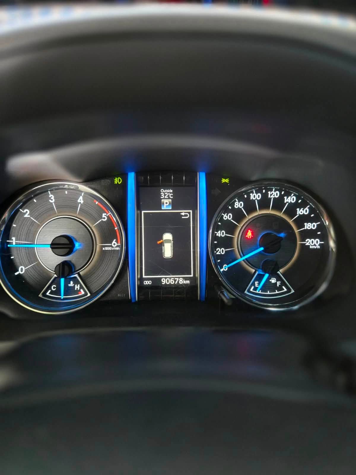 2016 TOYOTA FORTUNER V LOADED 4X2 AT DIESEL (NDB4969) - Image 3