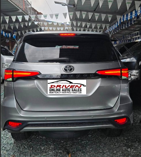 2016 TOYOTA FORTUNER V LOADED 4X2 AT DIESEL (NDB4969) - Image 6