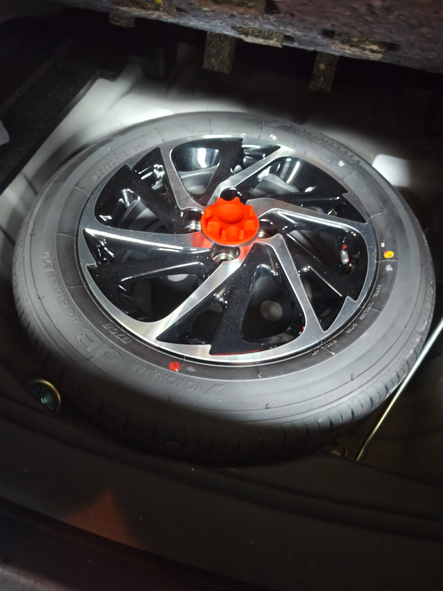 2025 TOYOTA VIOS XLE AT GAS (NHT1337) - Image 10