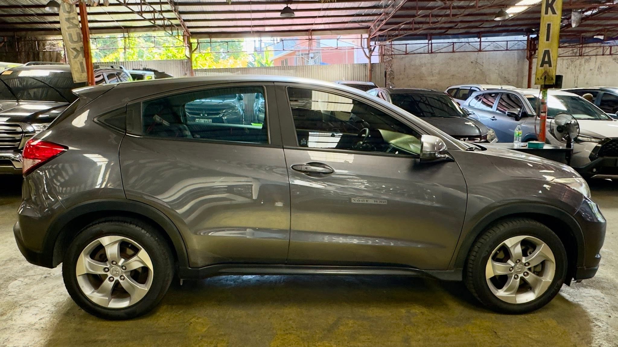 2015 HONDA HRV AT GAS - Image 7