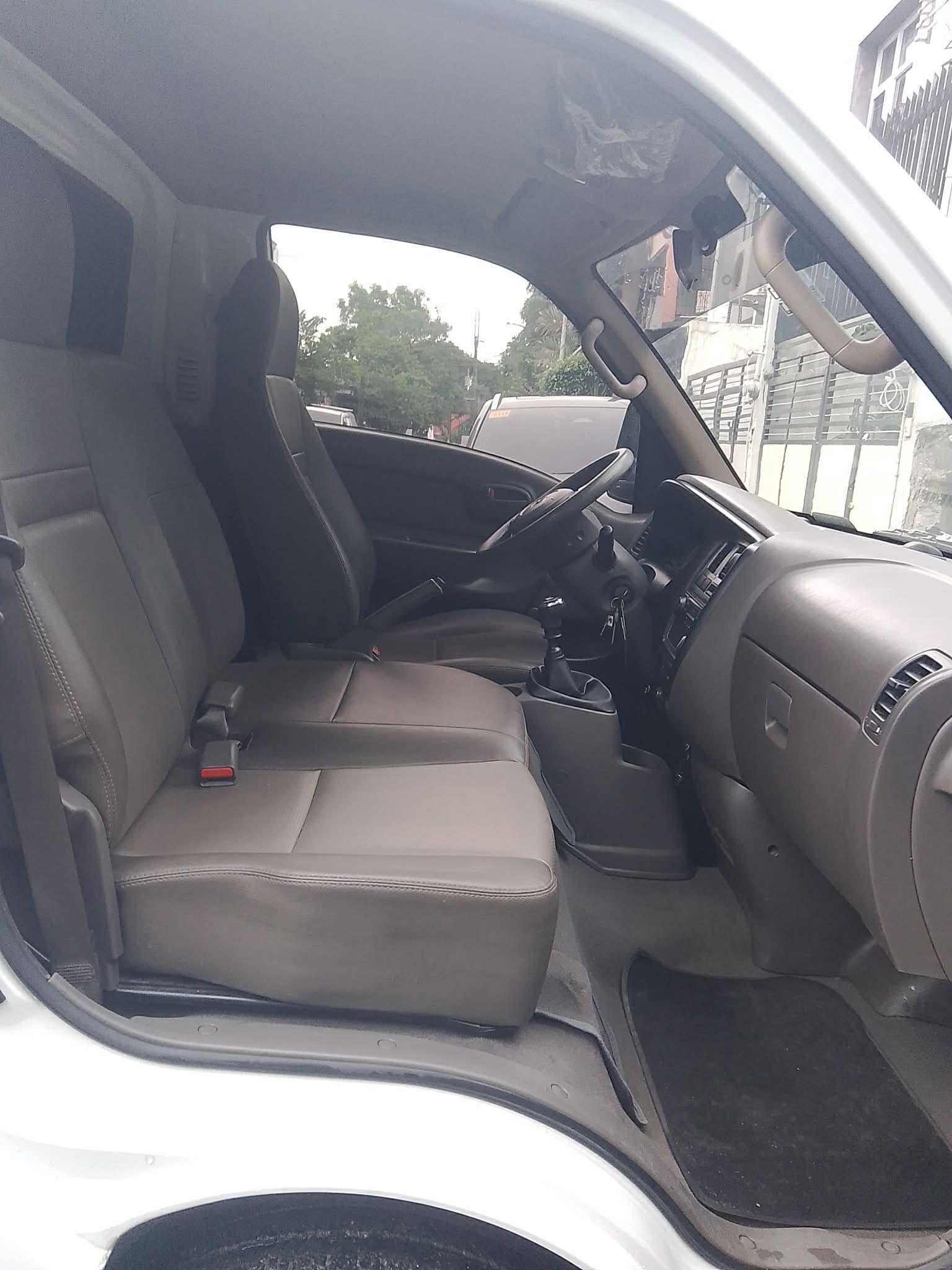 2024 HYUNDAI H100 MANUAL DIESEL (DBM8271) - Image 3
