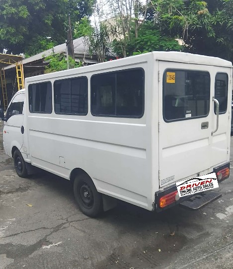2022 HYUNDAI H100 MANUAL DIESEL - Image 5