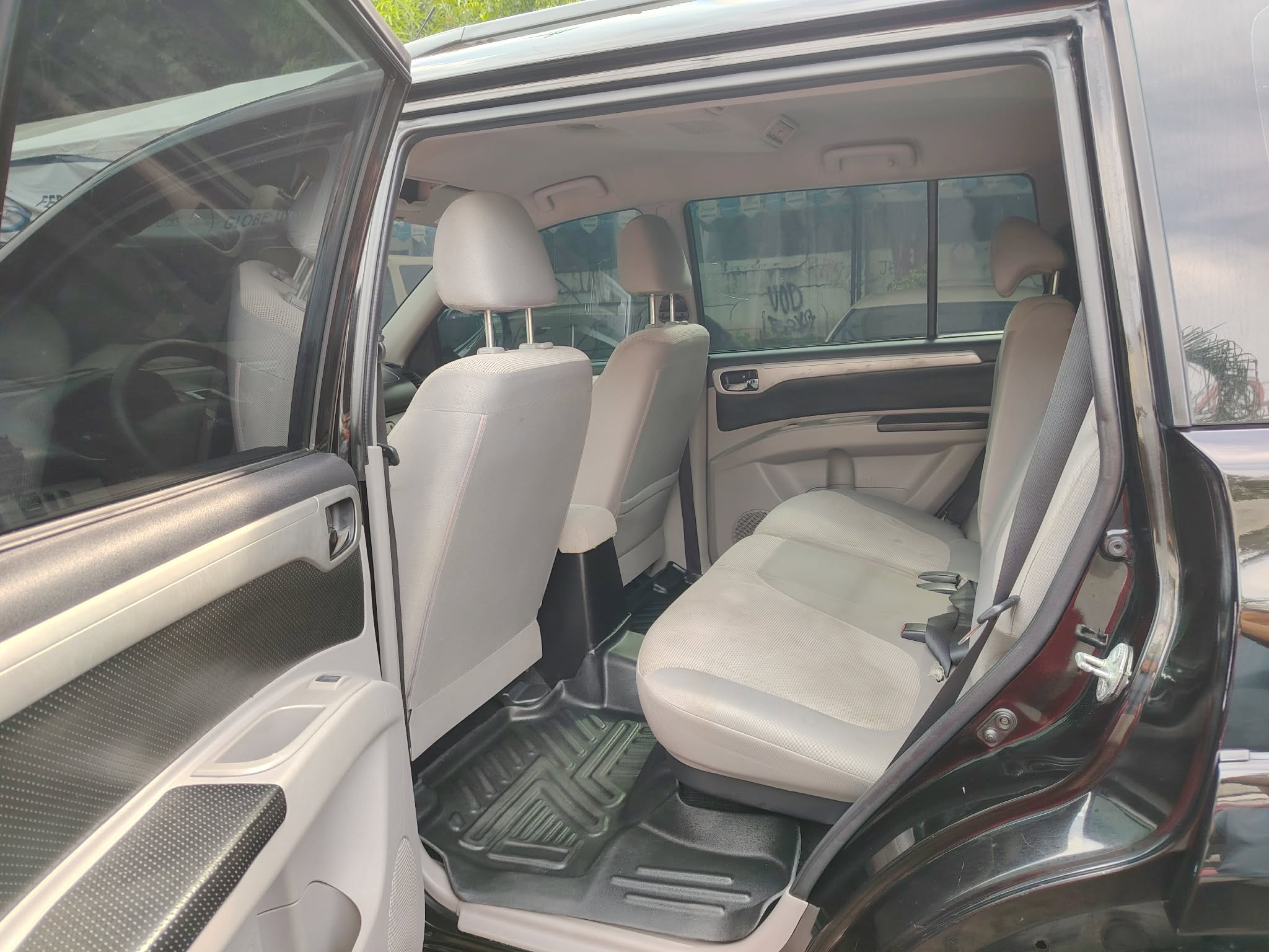 2015 MITSUBISHI MONTERO GLX AT DIESEL (AQA9017) - Image 10