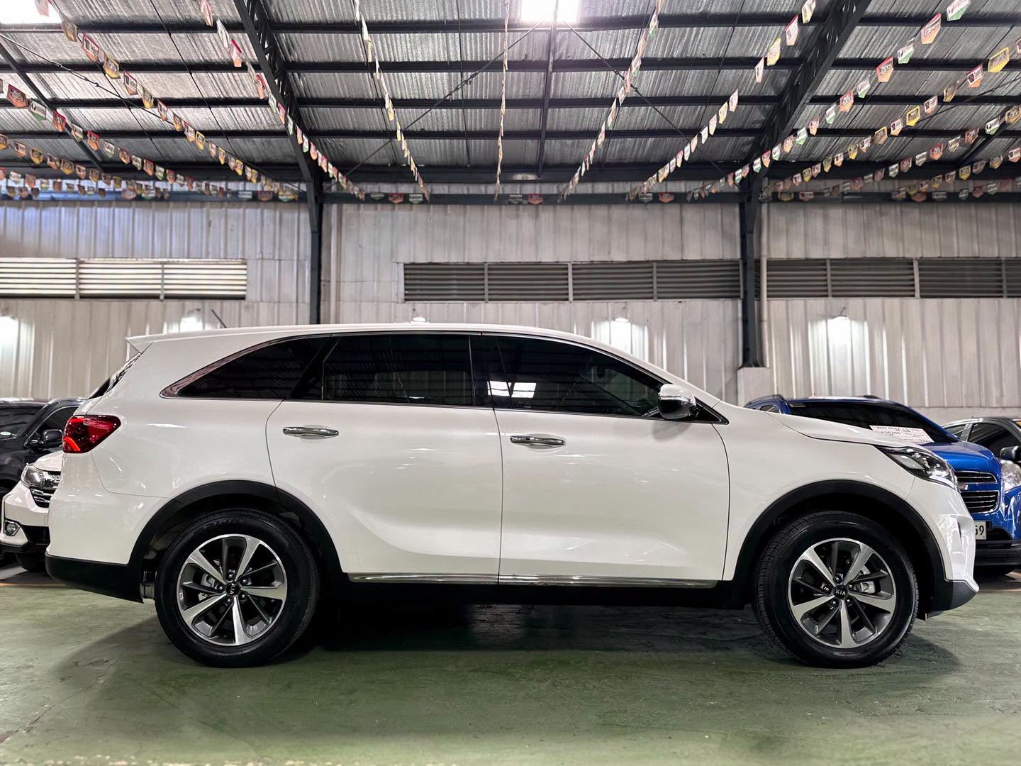 2019 KIA SORENTO 2.2 EX AT DIESEL - Image 5