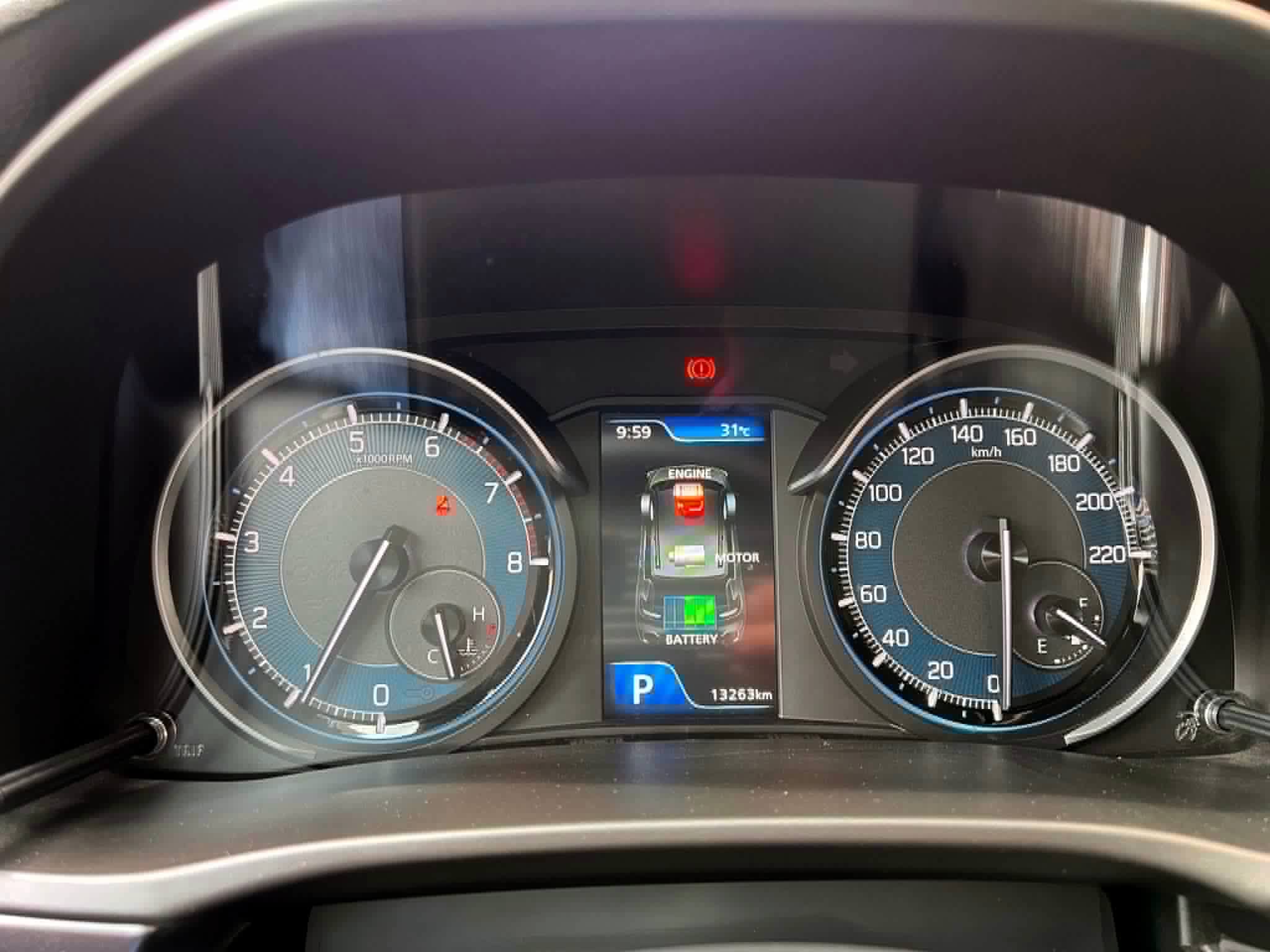 2025 SUZUKI XL7 GLX HYBRID AT GAS - Image 9
