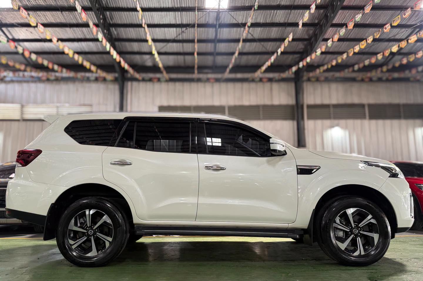 2023 NISSAN TERRA 2.5 VL 4X2 AT DIESEL - Image 9